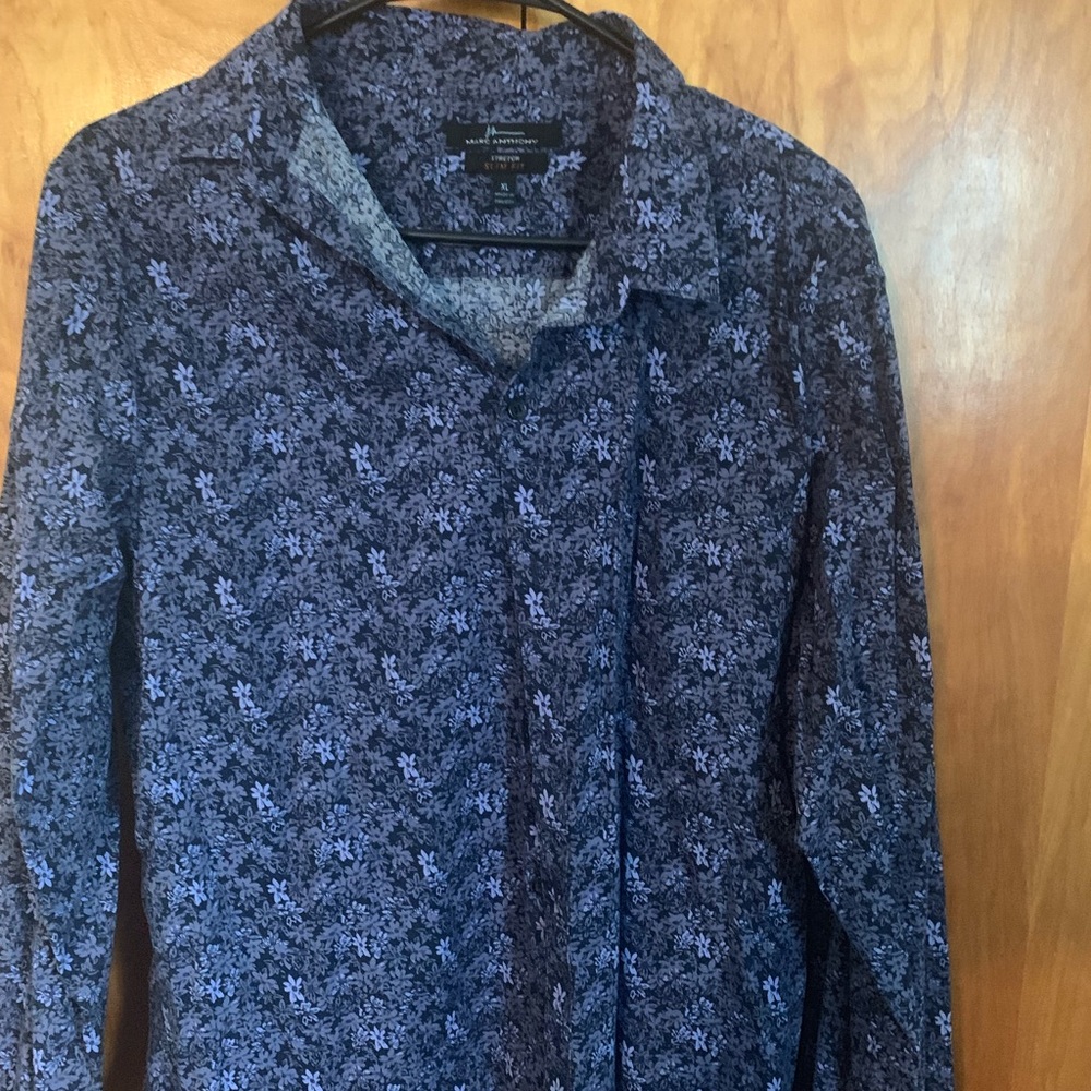 Gorgeous men’s long sleeve button down shirt